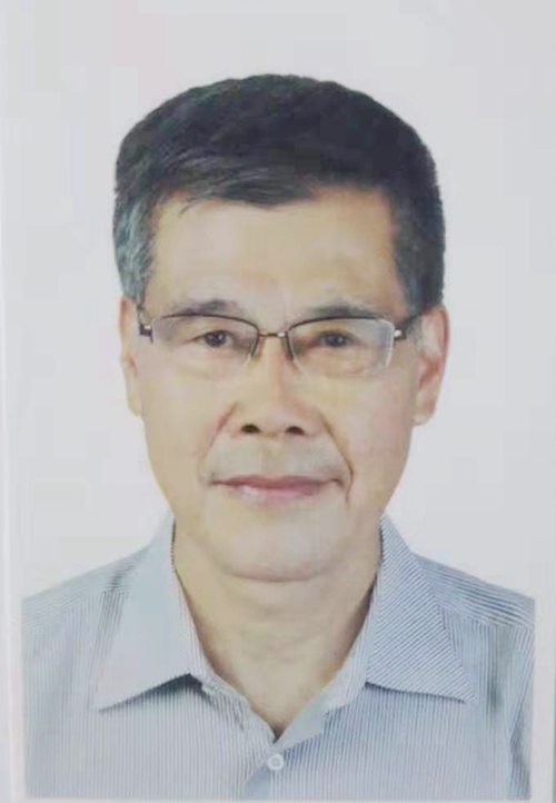 吴府卿